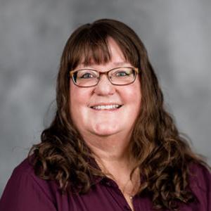 Headshot photo of Dr. Ellen Spitler.